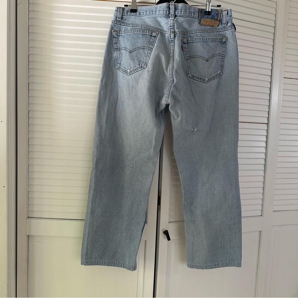 Vintage 80’s Levi’s Light Blue Distressed Jeans 36W - Picture 8 of 11